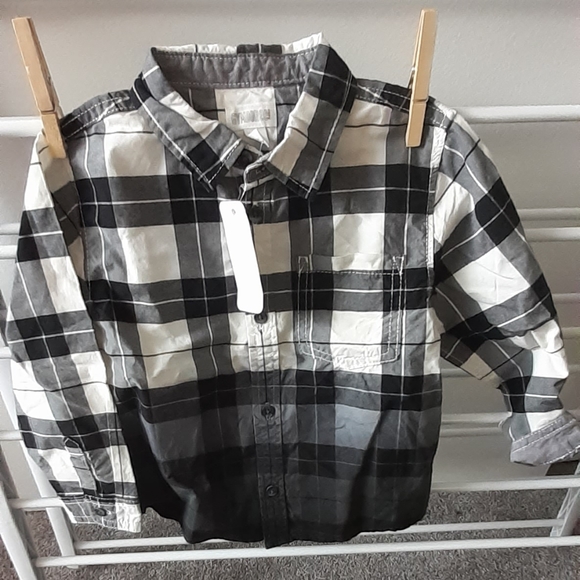 Boys shirt - Picture 2 of 2